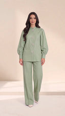 The Kaltham Pearl Flower Button Set, in Sage, front view
